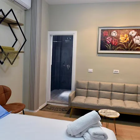 City Center And Apartment Durres