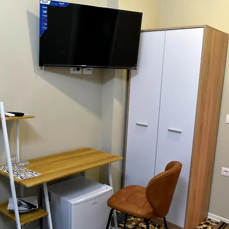City Center And Apartment *